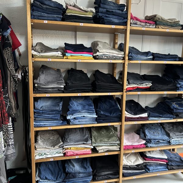 Damenhosen / Jeans ab Grösse 34 bis 54